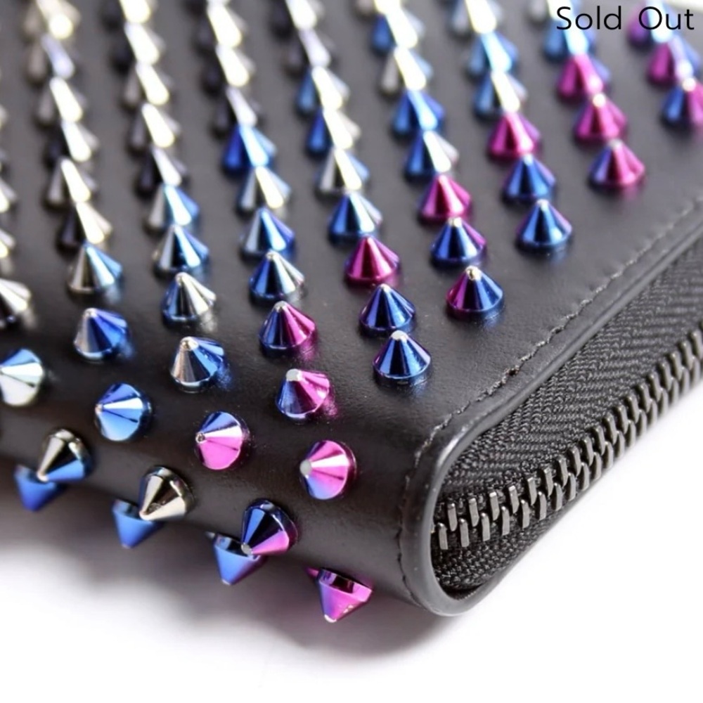 🔥Christian Louboutin purse Panettone Wallet Spike Studs Zip Around🔥 - Picture 3 of 15